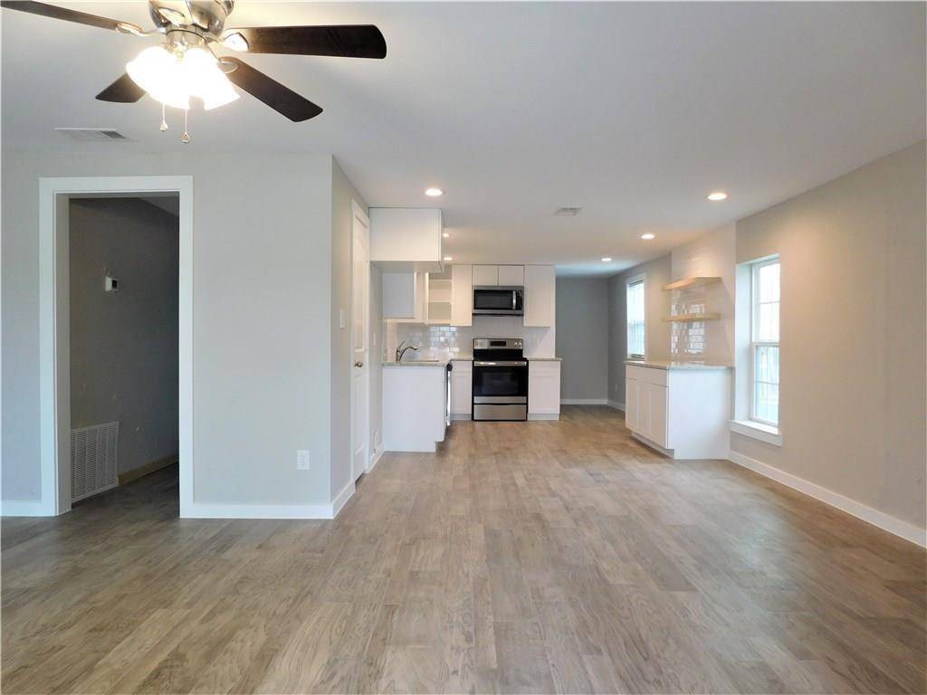 Celina, TX 75009,401 S Arizona Drive