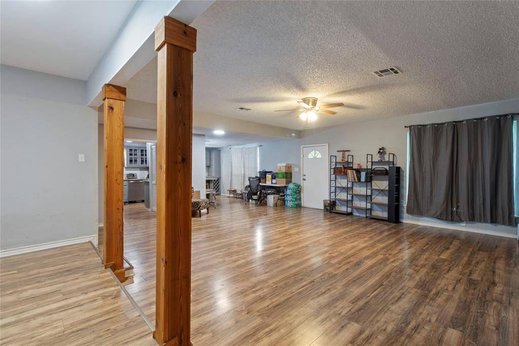 Whitney, TX 76692,103 S San Jacinto Street