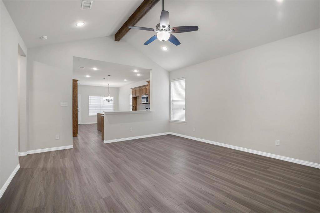 Denison, TX 75020,727 W Morton