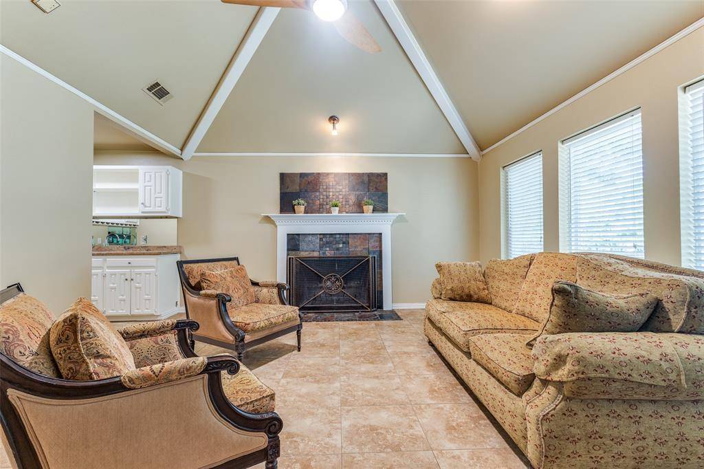 Trophy Club, TX 76262,213 Pebble Beach Drive