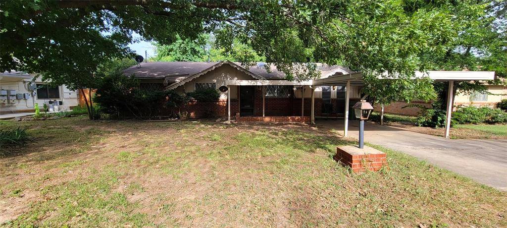 1109 Belle Street, Bedford, TX 76022