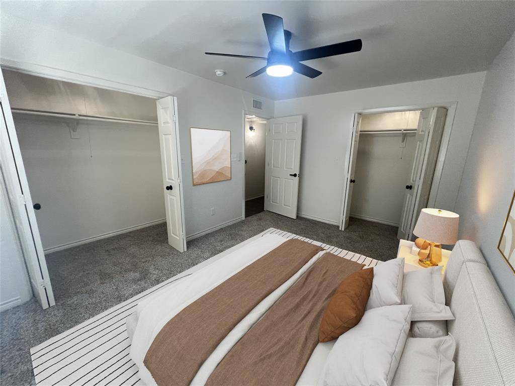 Benbrook, TX 76116,4639 Williams Road #111