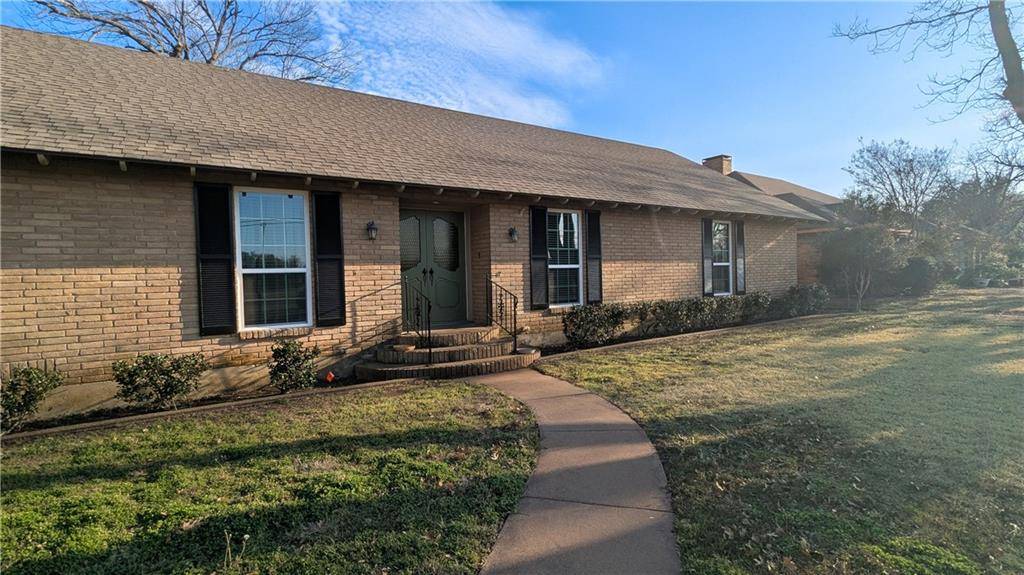 Mcgregor, TX 76657,1122 W 6th Street