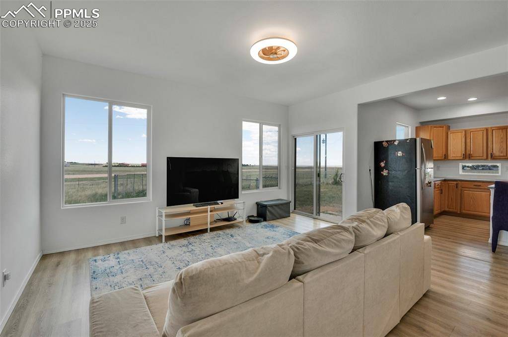 Colorado Springs, CO 80930,905 Engleby DR
