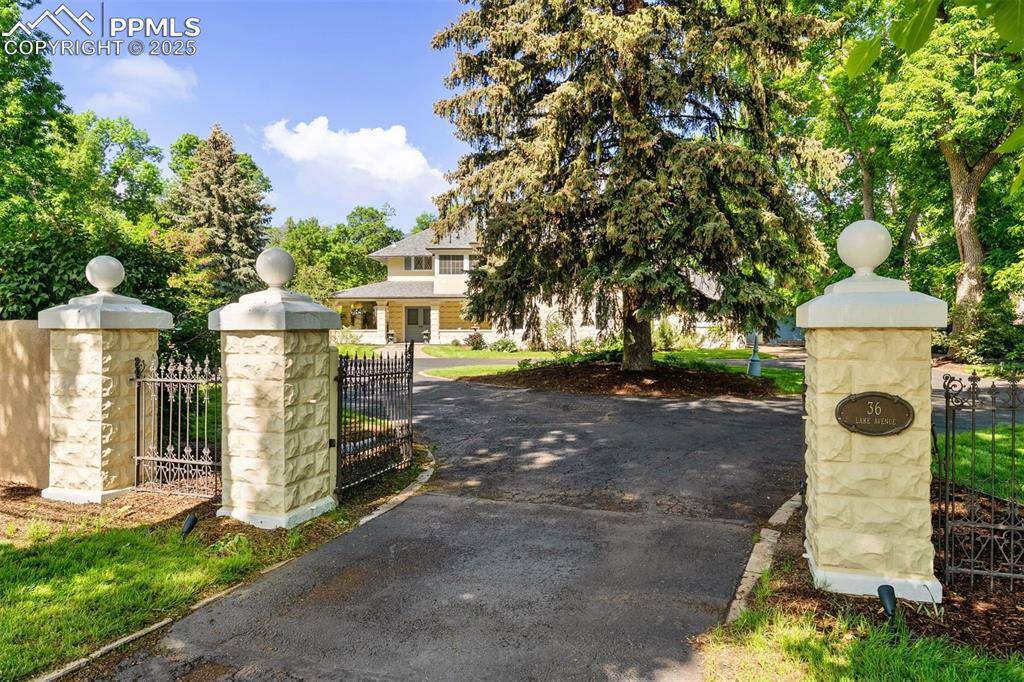 36 Lake AVE, Colorado Springs, CO 80906