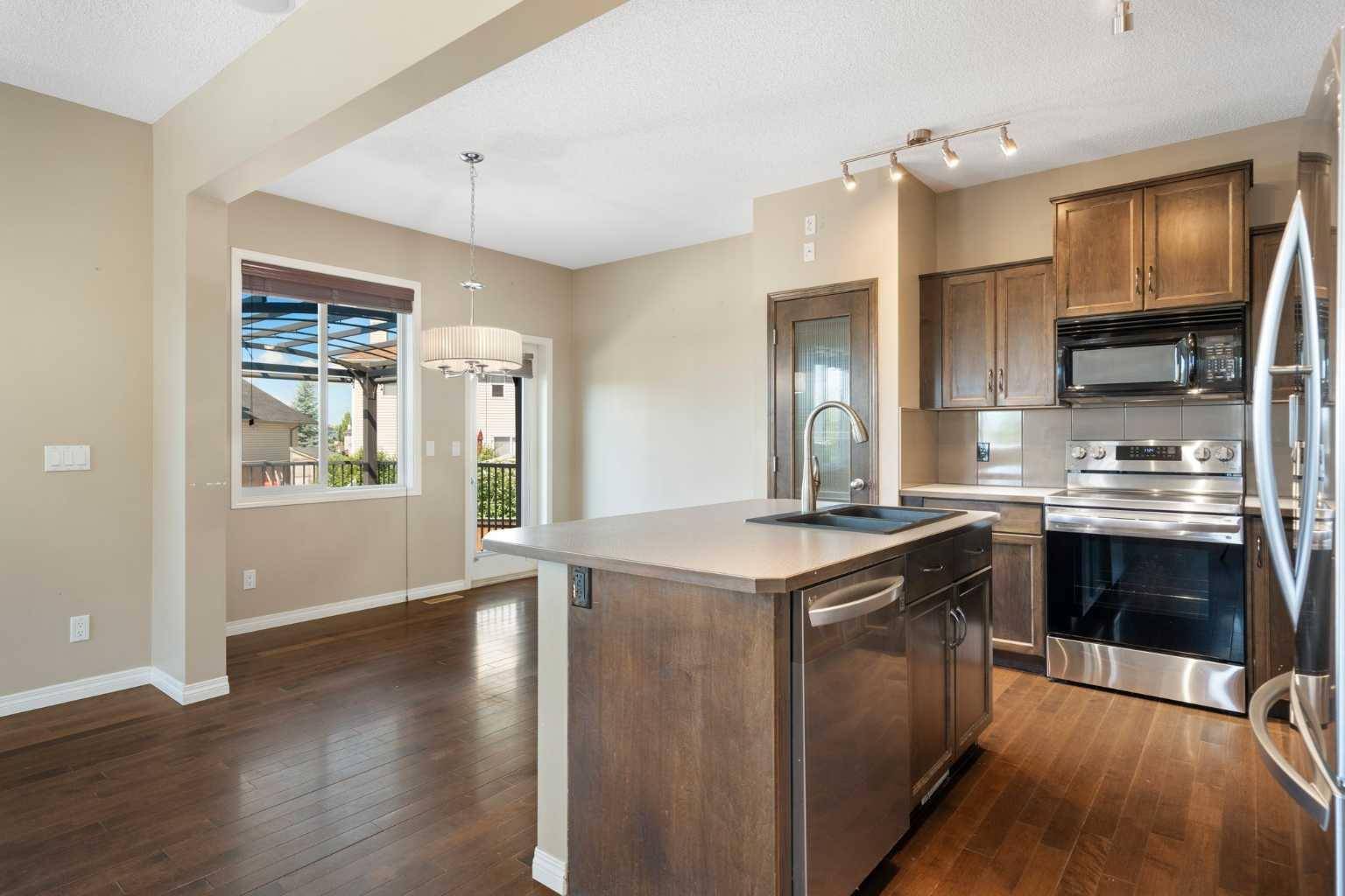 Okotoks, AB T1S 0B1,51 Cimarron Vista CIR