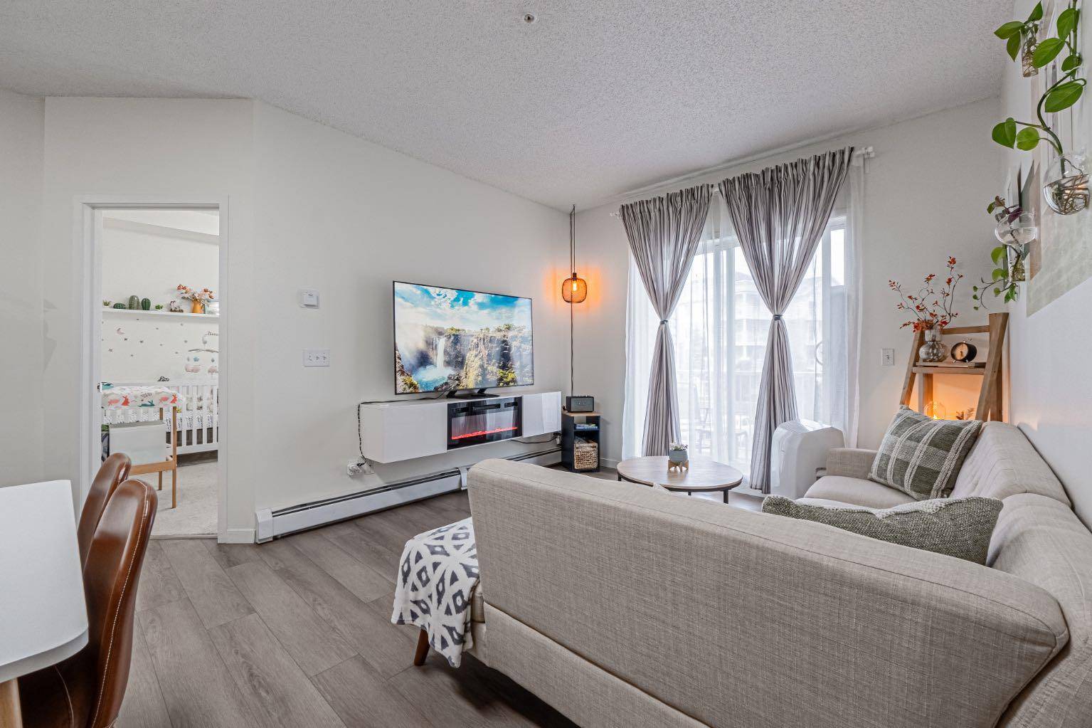 Calgary, AB T3J0G1,1140 Taradale DR Northeast #1217