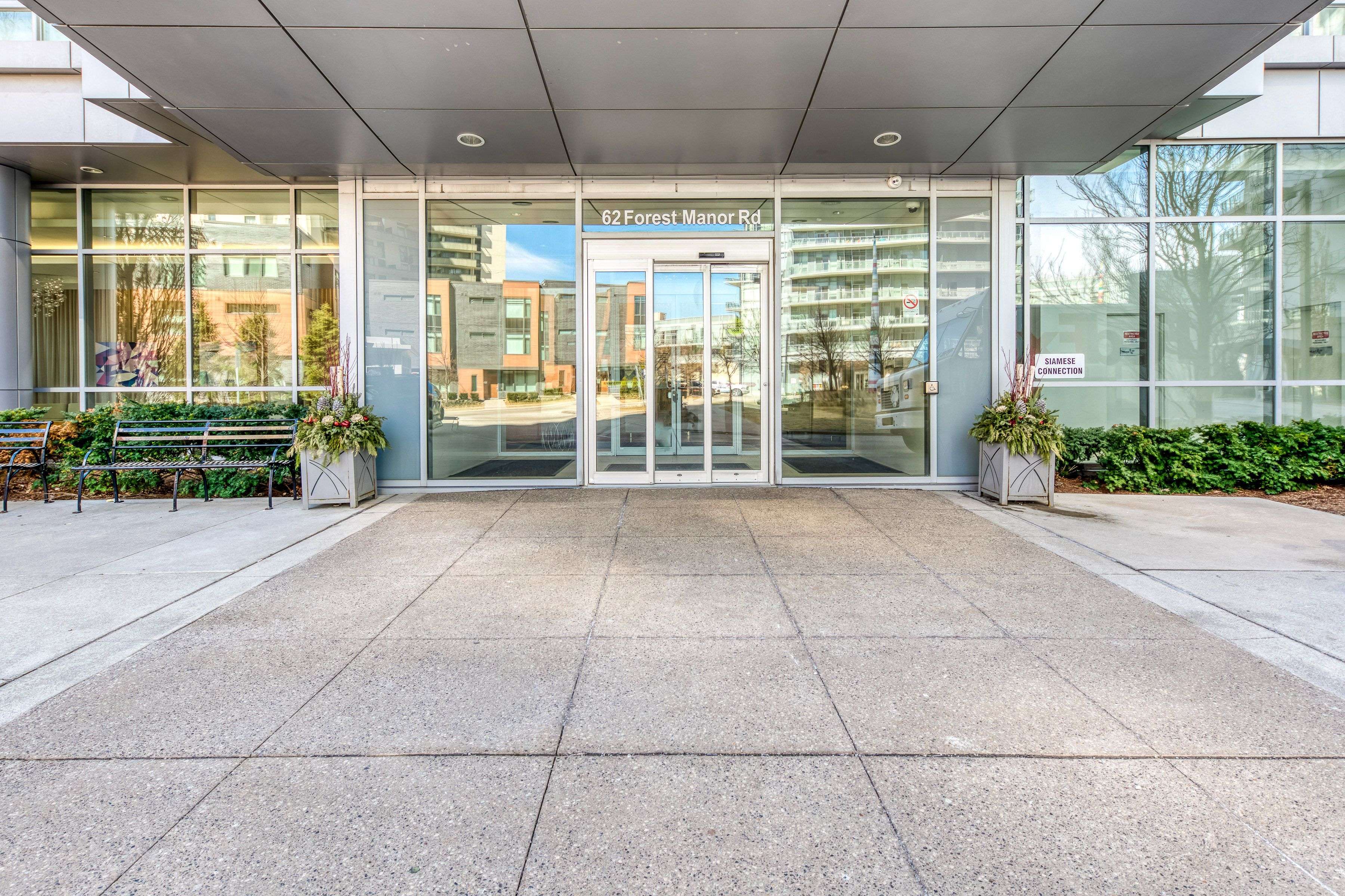 Toronto C15, ON M2J 0B6,62 Forest Manor RD #2502