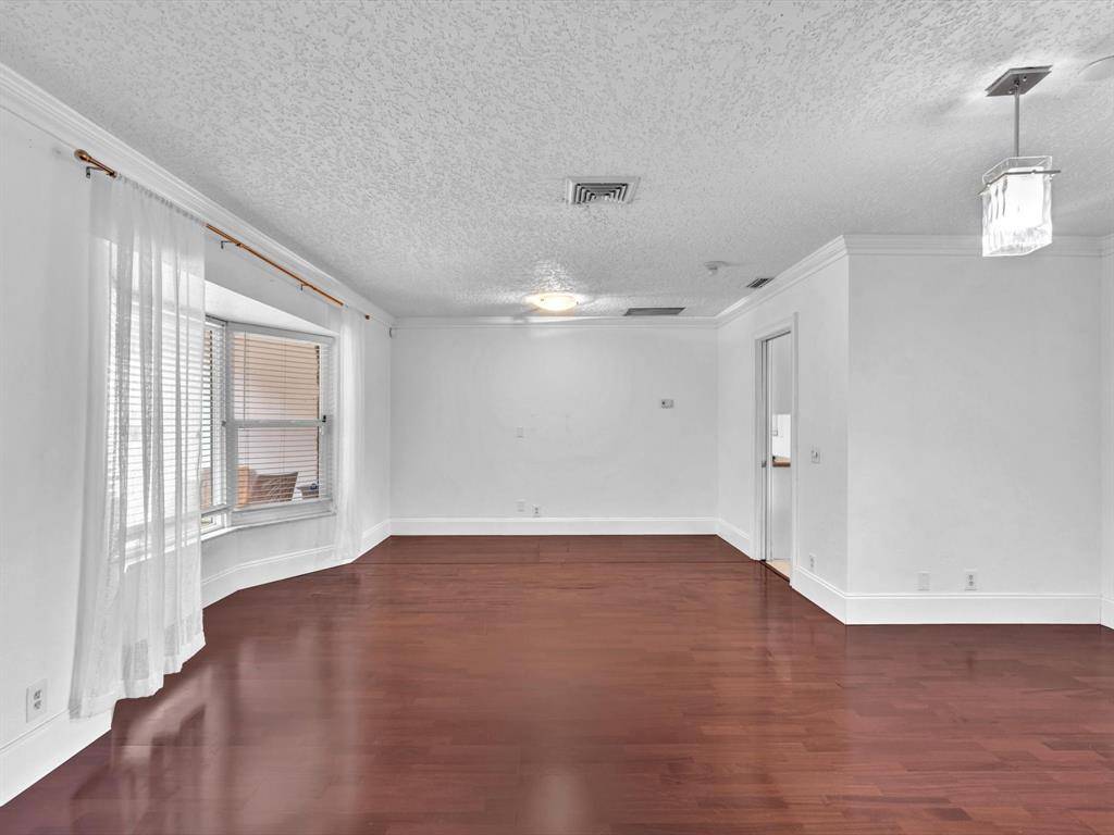 Boca Raton, FL 33486,899 NW 6th Dr