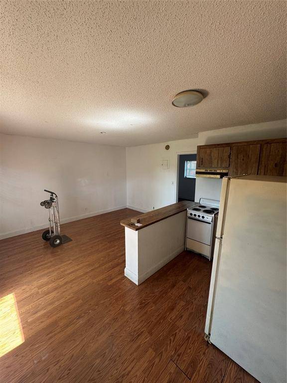 5192 NE 6th Ave #805, Oakland Park, FL 33334
