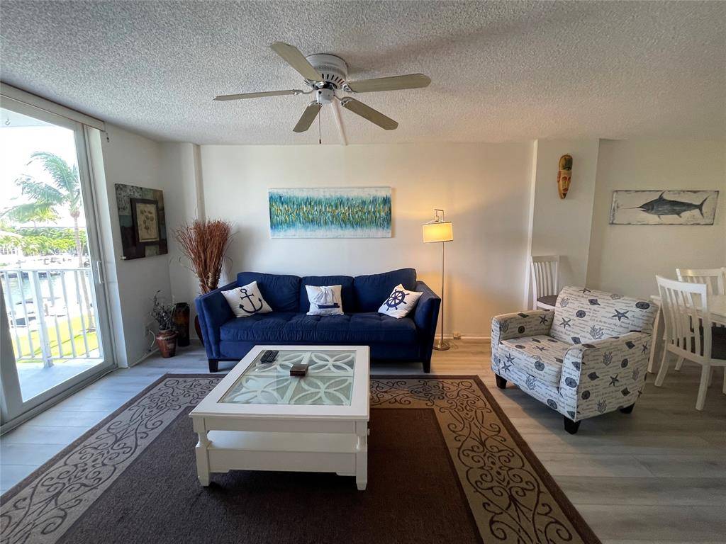 Fort Lauderdale, FL 33316,1731 SE 15th St #302