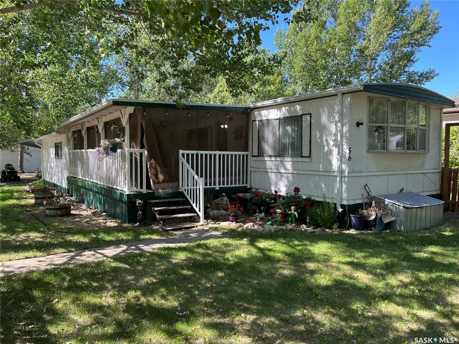 56 Pelican STREET E, Wood River Rm No. 74, SK S0H 2K0