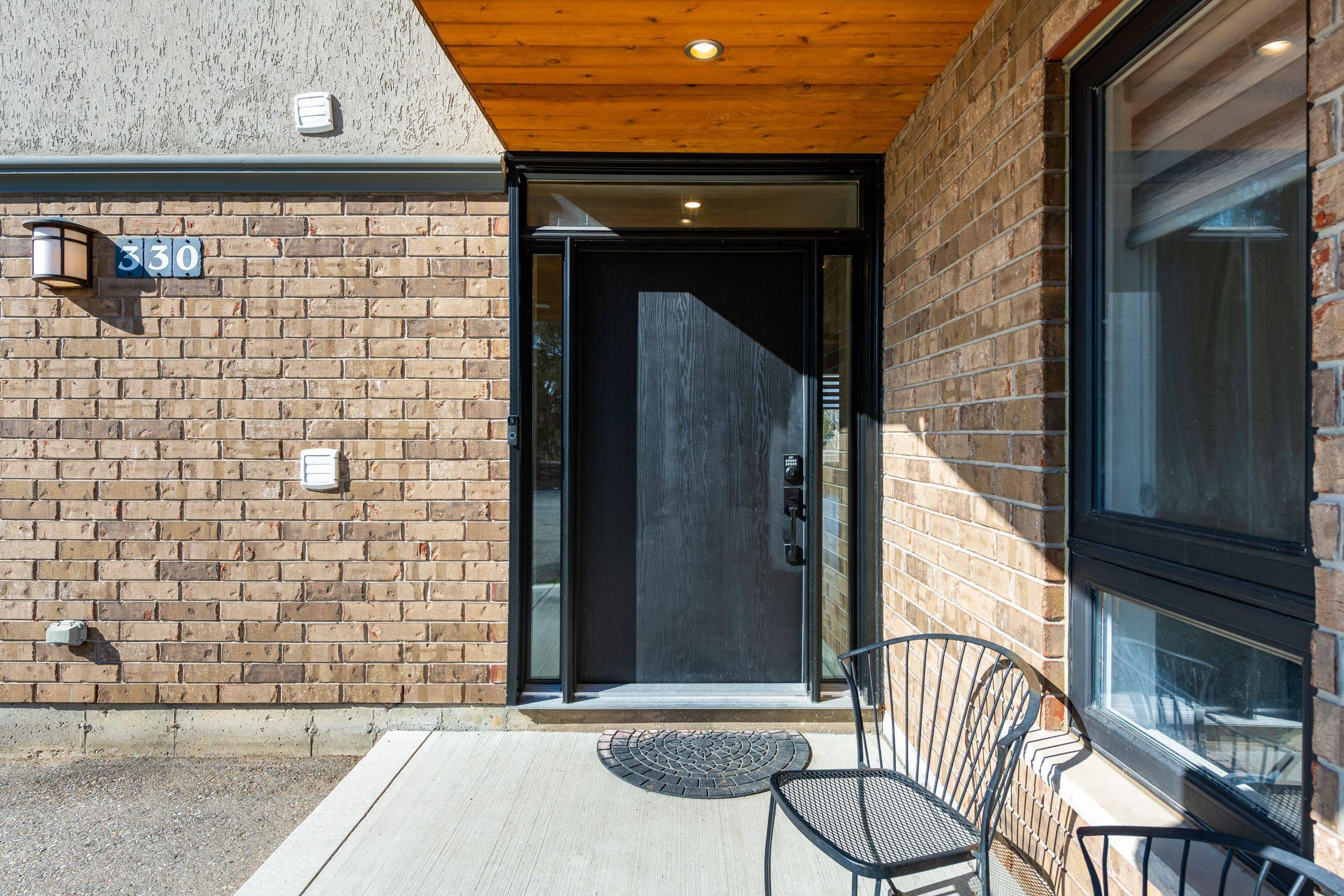 North Dumfries, ON N0B 1E0,330 Piper ST