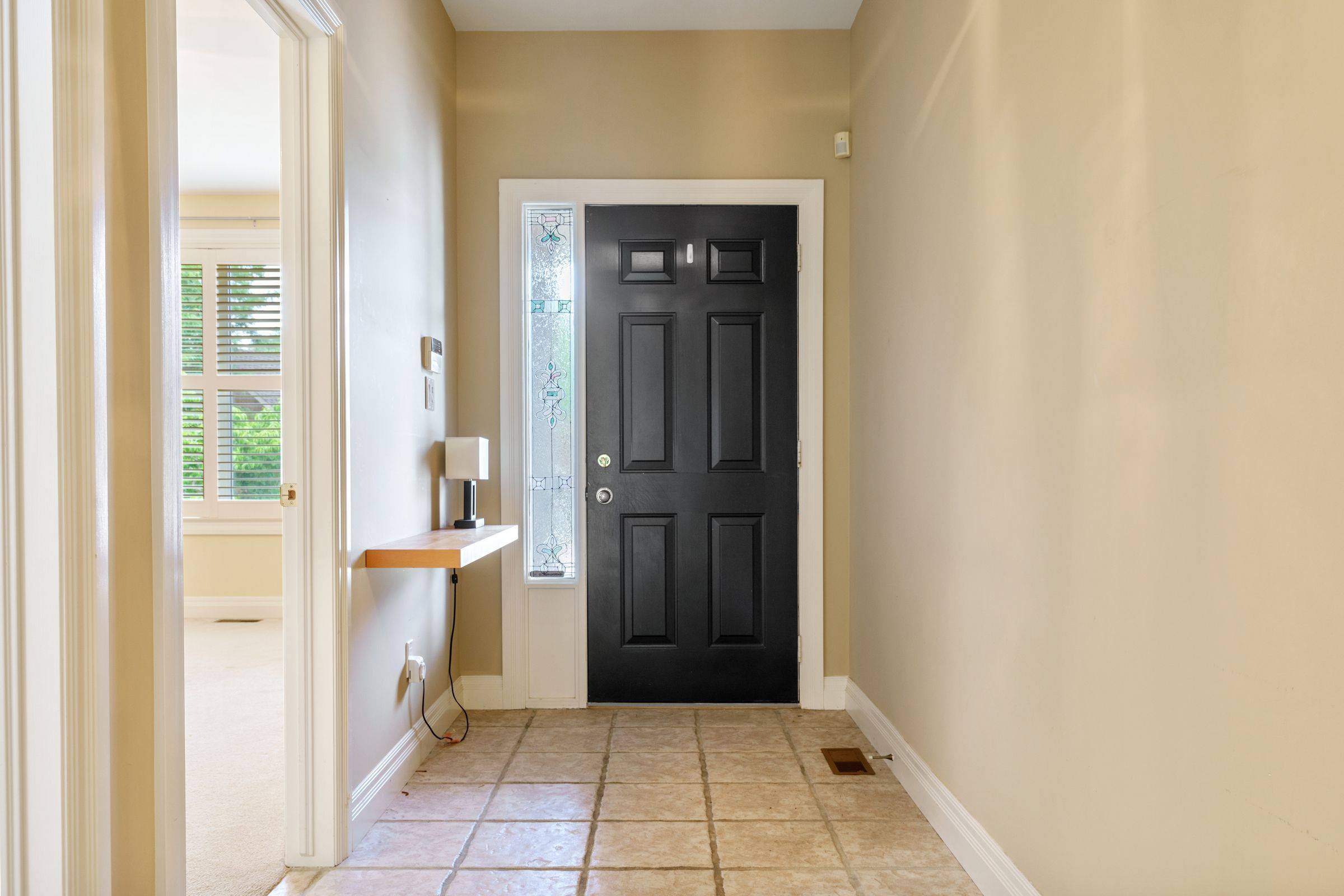 Hamilton, ON L9H 7N1,6 Gillespie CRES