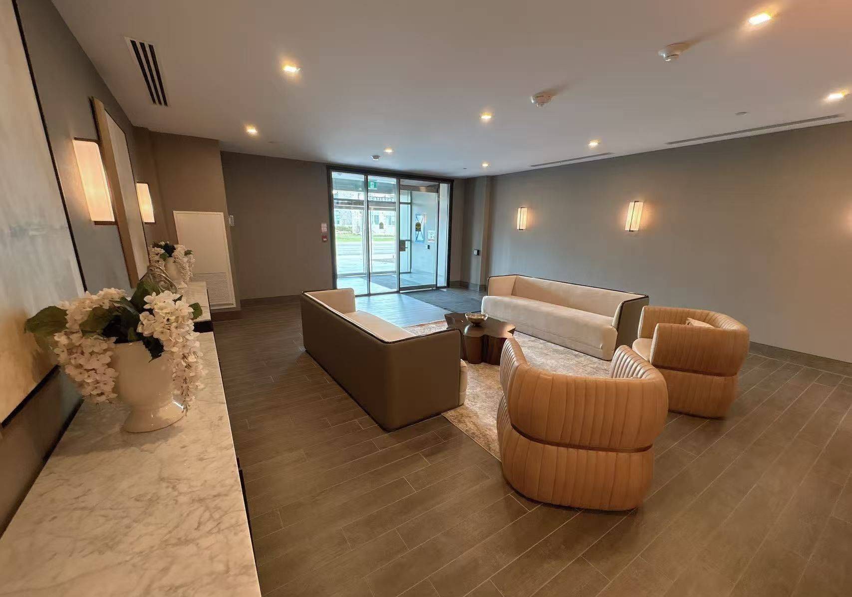 Hamilton, ON L8B 2A6,470 Dundas ST E #613