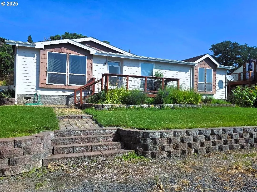 Maupin, OR 97037,624 DUFUR AVE