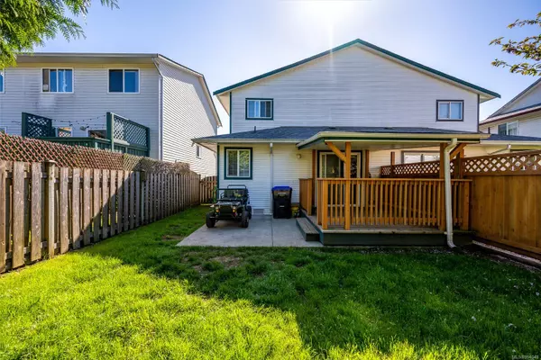 Courtenay, BC V9N 9A9,4654 Muir Rd #B