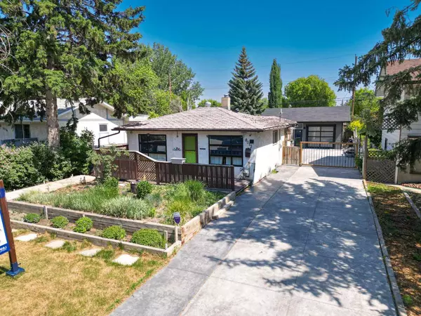 8012 33 AVE Northwest, Calgary, AB T3B 1L7