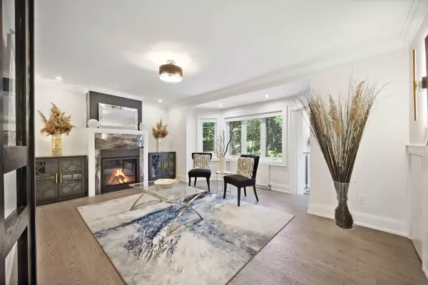 27 Glen Elm AVE #1, Toronto C09, ON M4T 1T9