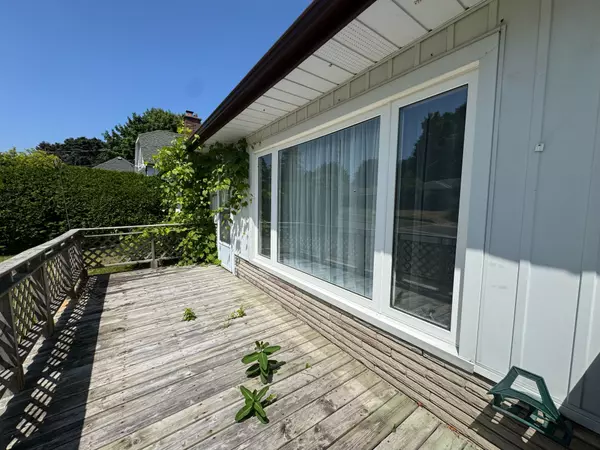 Oshawa, ON L1G 3J1,24 Switzer DR