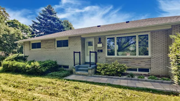 Mississauga, ON L5J 3R2,1599 Lewisham DR W
