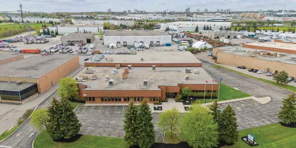 46 Hedgedale RD #unit 2, Brampton, ON L6T 5L2