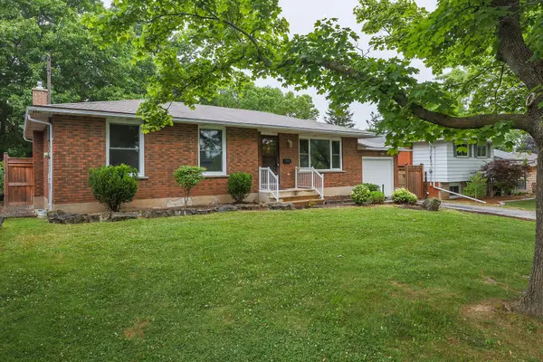 Lincoln, ON L0R 1B7,4180 Highland Park DR