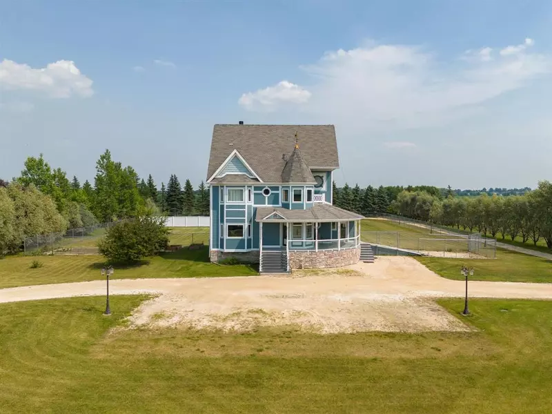51037 Heatherdale RD, Lorette, MB R0A 0Y0
