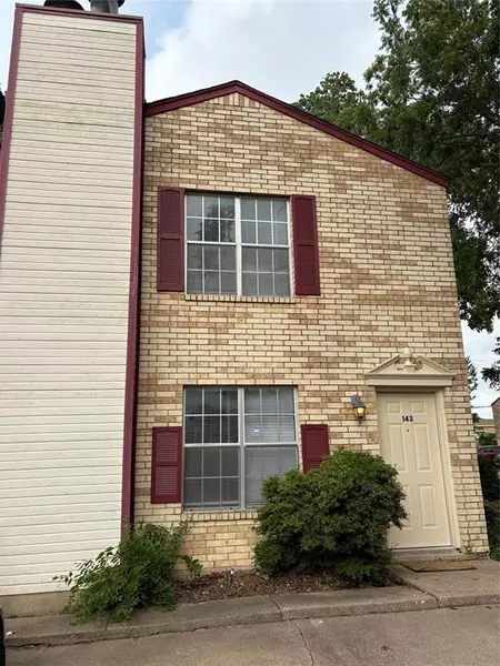 143 Austin Stone Drive, Duncanville, TX 75137