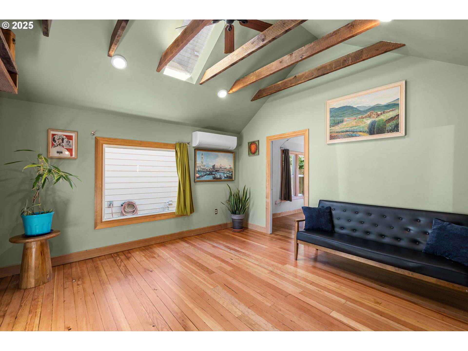 Portland, OR 97217,8607 N CURTIS AVE