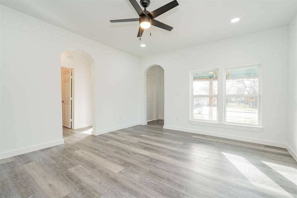 Terrell, TX 75160,824 N Virginia Street