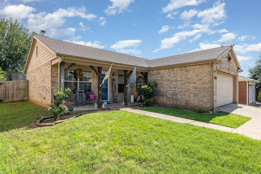 Cross Roads, TX 76227,8900 Tumbleweed Drive