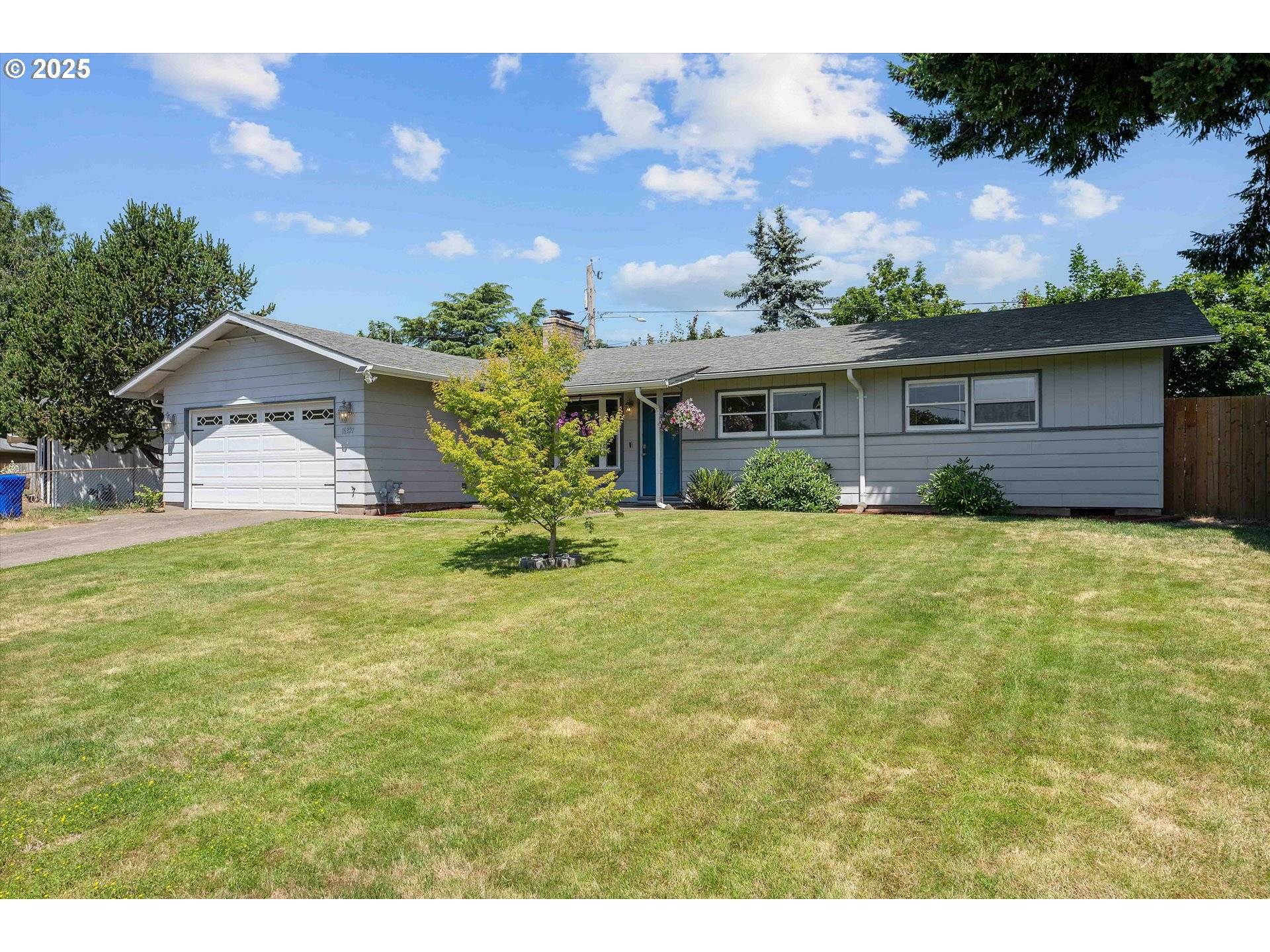 Portland, OR 97233,16327 SE MORRISON ST
