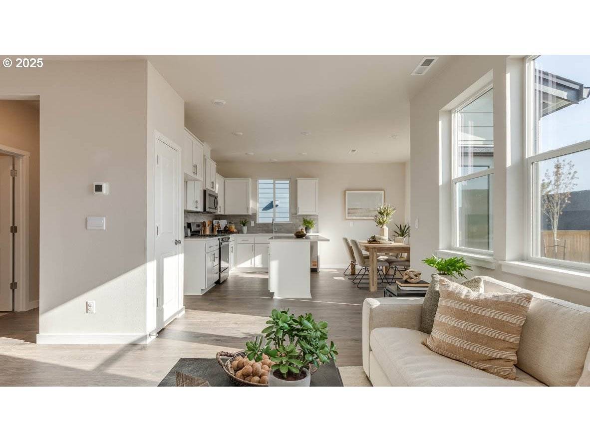 Salem, OR 97304,3317 Misty Meadows ST NW