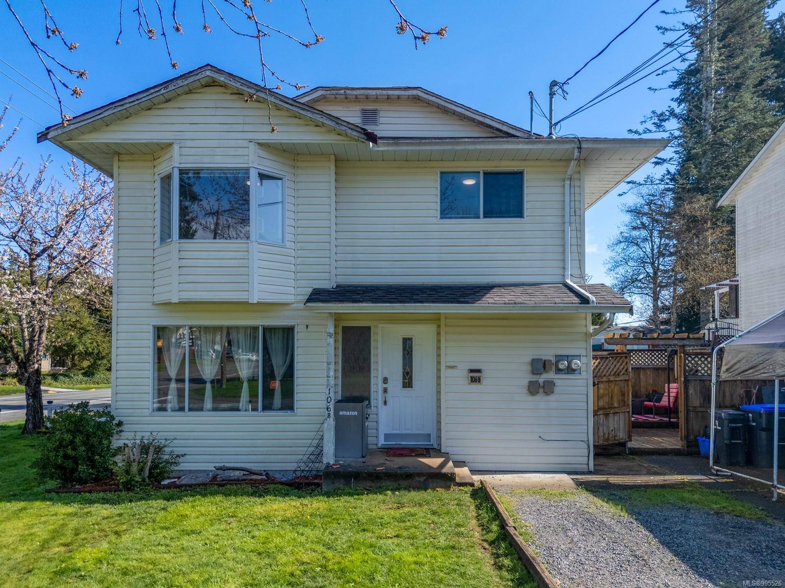 106 Mitchell Pl #B, Courtenay, BC V9N 8P3