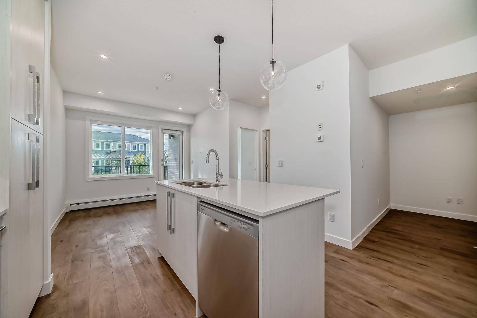 Calgary, AB T3N2K1,395 Skyview Pkwy Northeast #2520