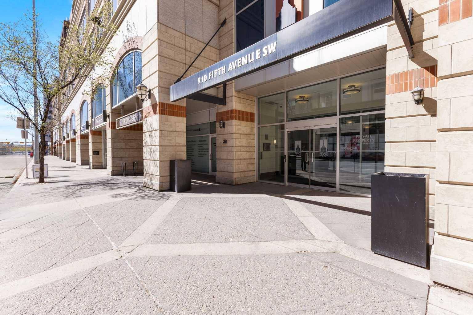 Calgary, AB T2P 0C3,910 5 AVE Southwest #1106