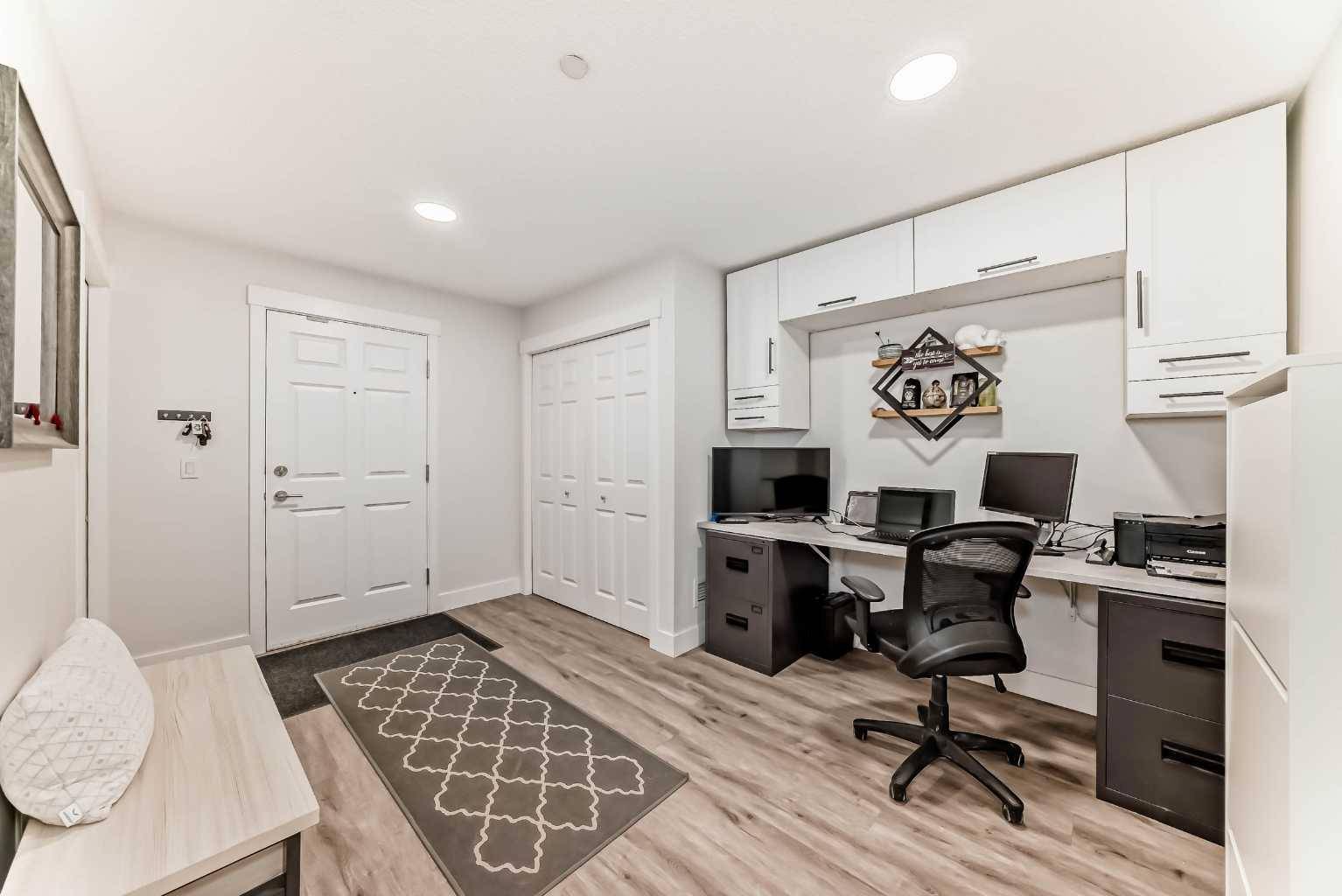 Calgary, AB T2Z 1C6,279 Copperpond Common SE #1301