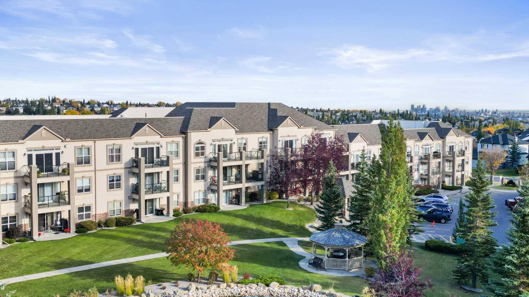 Calgary, AB T3G 5G4,303 Arbour Crest DR NW #1409
