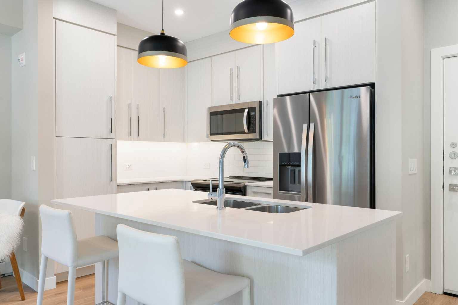 Calgary, AB T3B 6J9,383 Smith ST NW #110