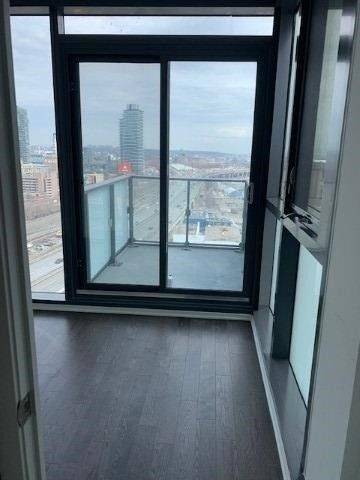 Toronto C08, ON M5A 0C9,16 Bonnycastle ST #1607