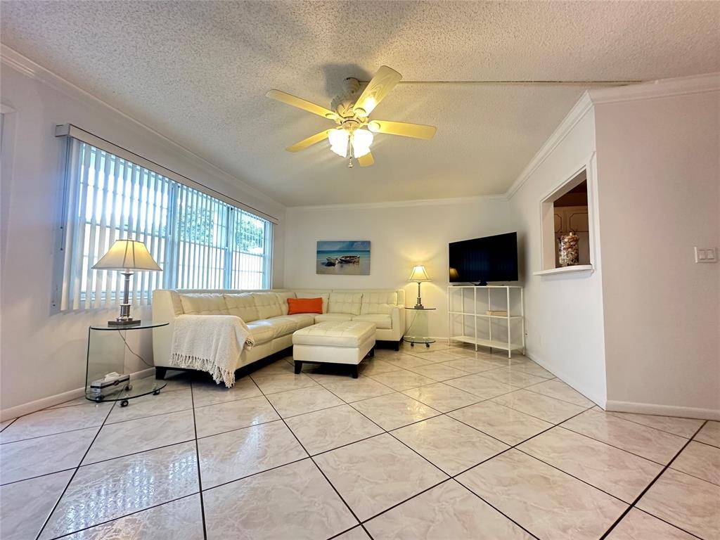 Deerfield Beach, FL 33442,1014 Islewood D #1014