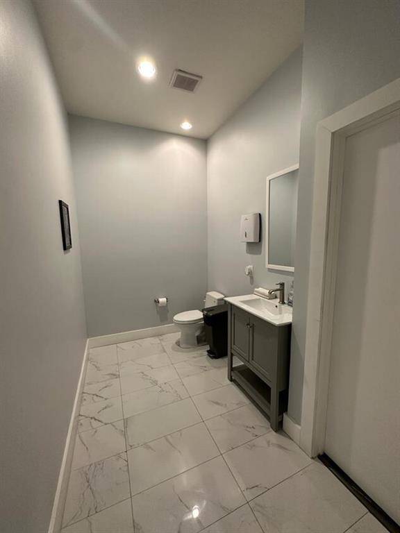 Hallandale Beach, FL 33009,423 NW 10th Ter