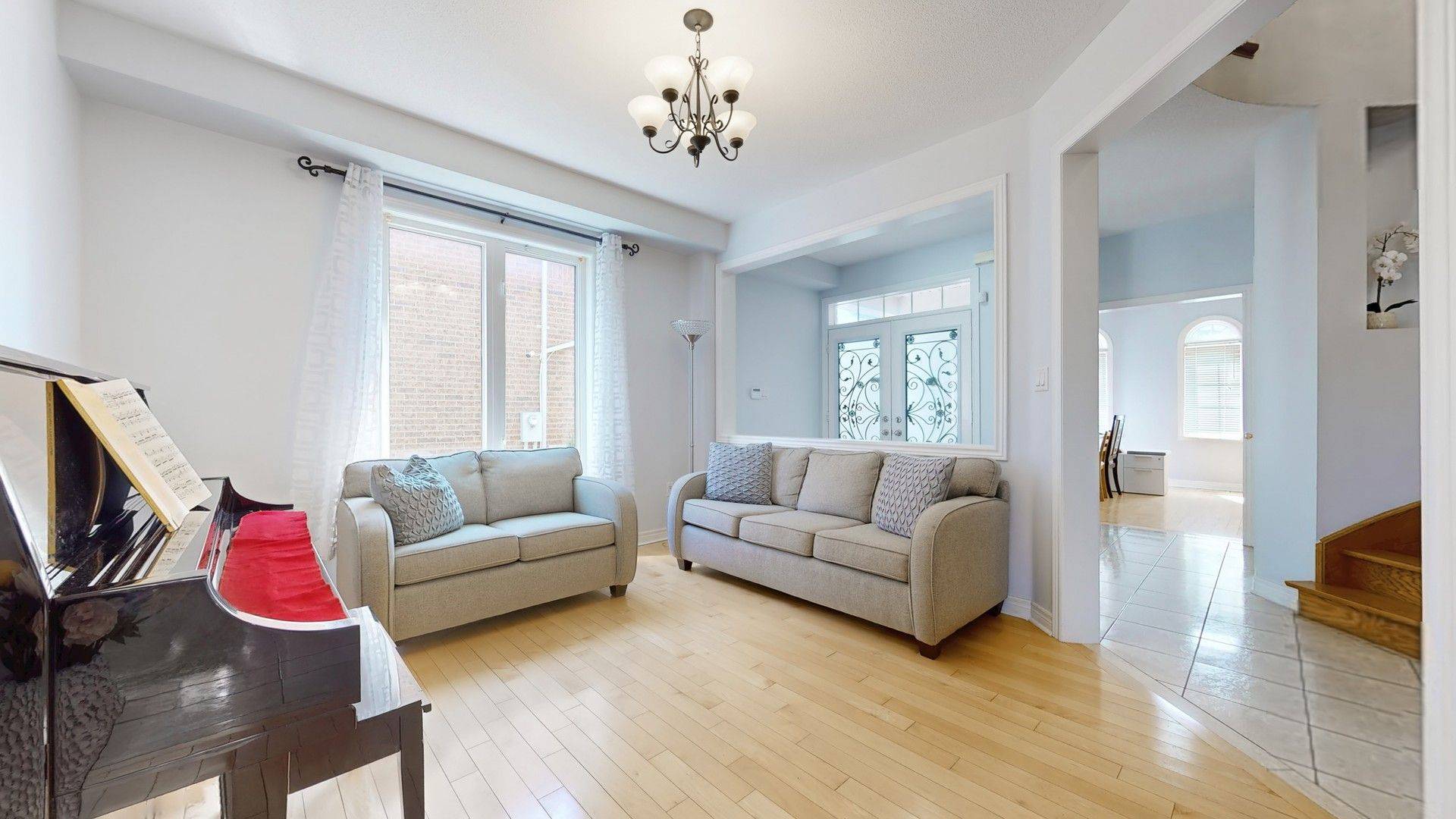 Richmond Hill, ON L4E 4T1,41 Grange DR