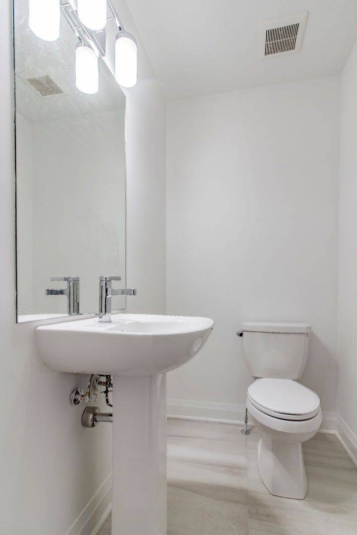 Vaughan, ON L4J 8A2,114 Alton CRES #(Third level 2nd Br)