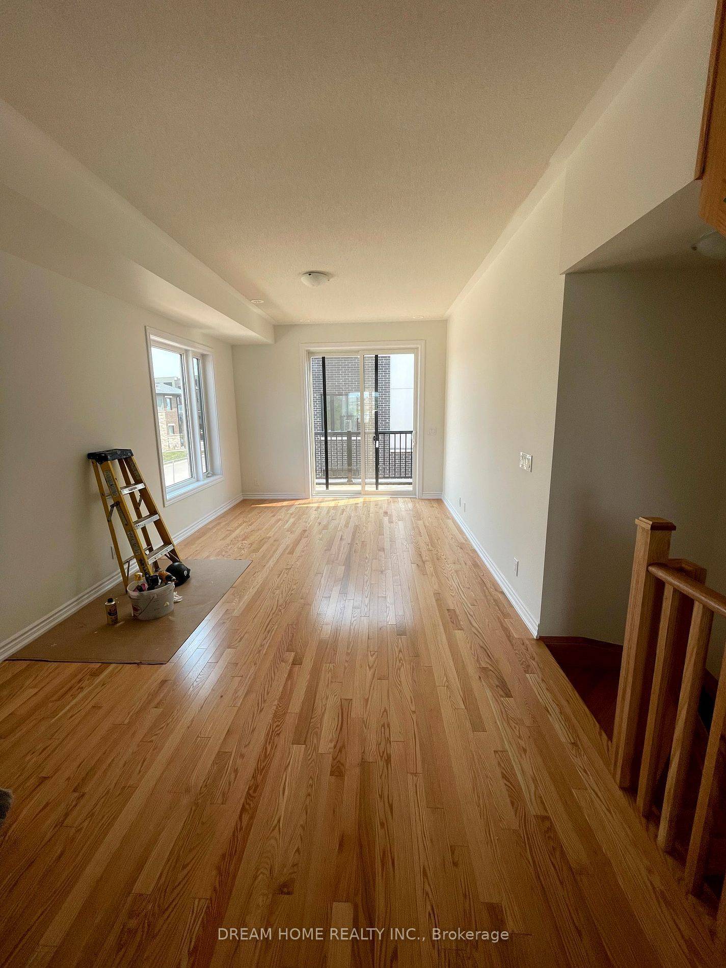 Oakville, ON L6H 0R4,348 Wheat Boom DR #1