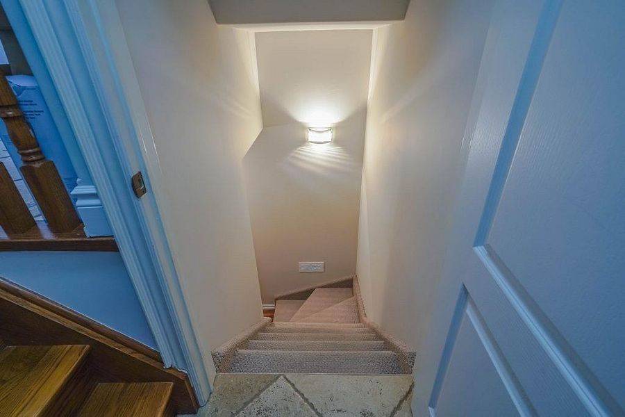 Milton, ON L9T 6G5,1147 Houston DR #Basement