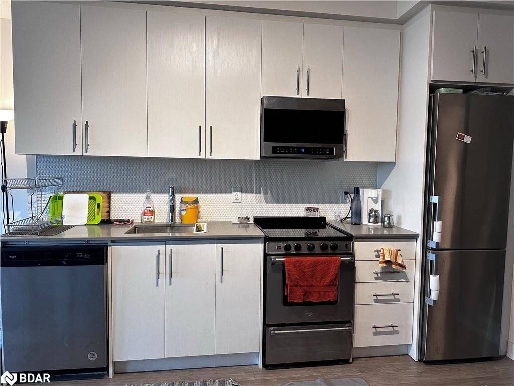 Hamilton, ON L8R 0A7,212 King William ST #720