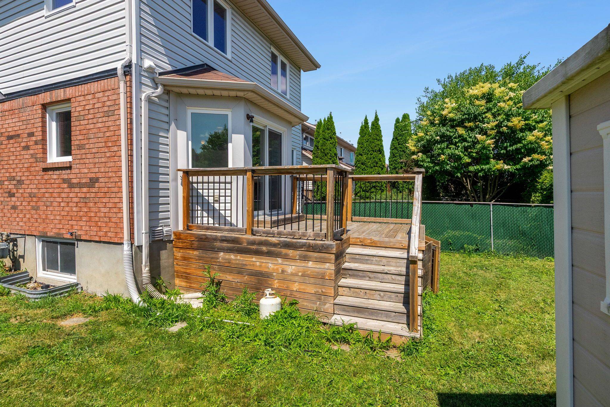 Cyrville - Carson Grove - Pineview, ON K1J 1B8,4294 Sunwood CRES