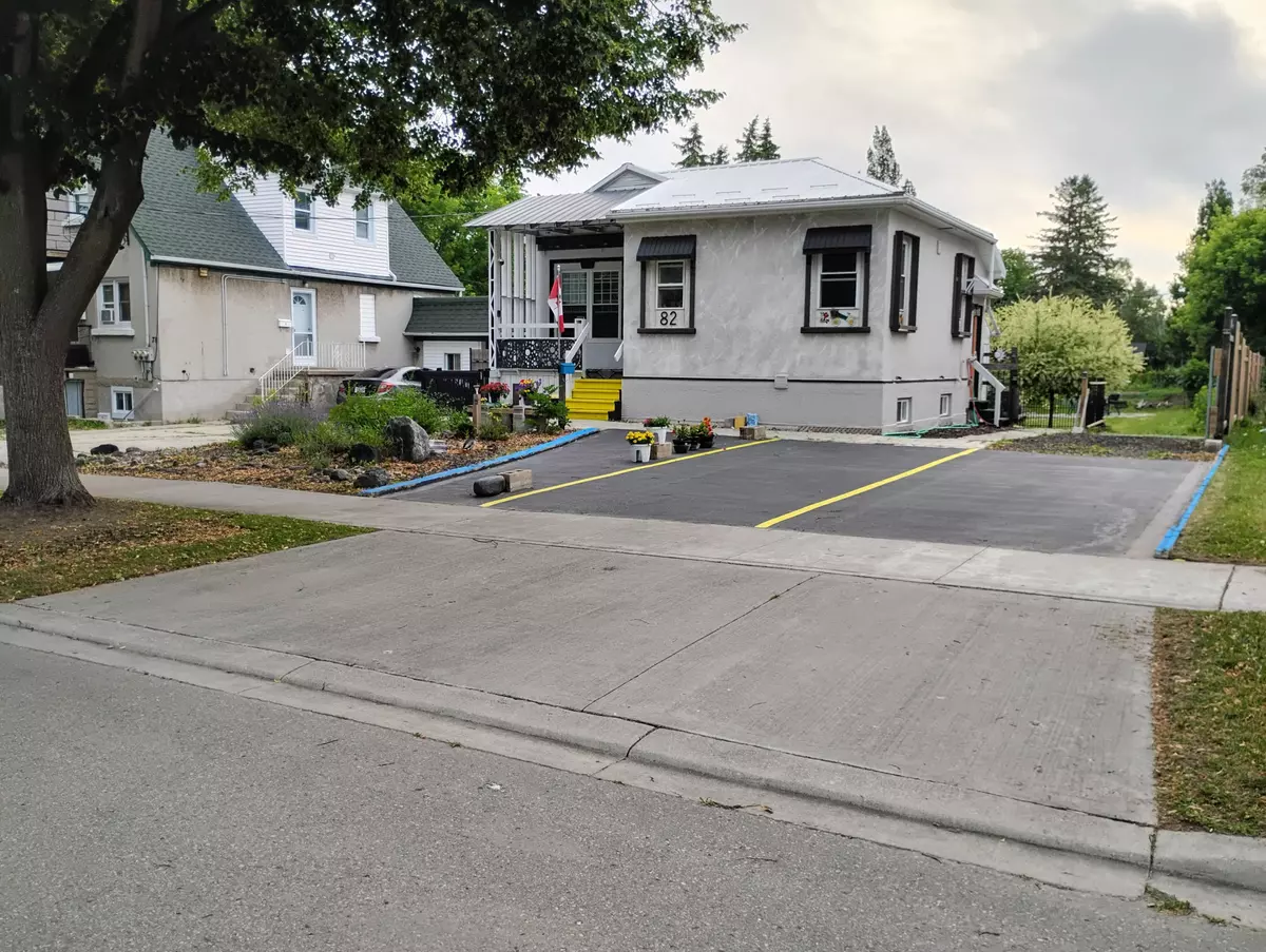 Kitchener, ON N2M 3T9,82 Kehl ST